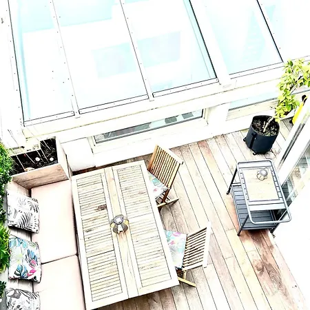 Otel Rare Parisian Architect House